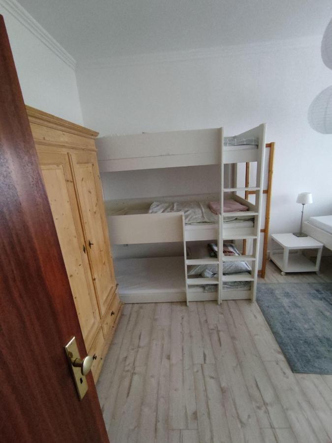 Ferienwohnung-Im-Karolinenkoog-Erholung-Zwischen-Feld-Und-Deich Bagian luar foto